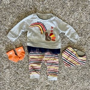 Baby Girl’s first Thanksgiving outfit